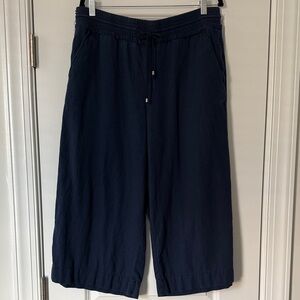 Time and Tru Navy Wide Leg Capris